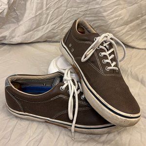 Sperry Sneakers